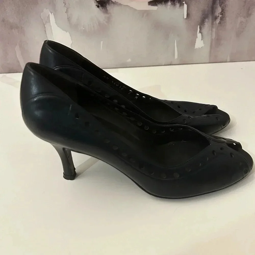 Stuart Weitzman stuart weitzman